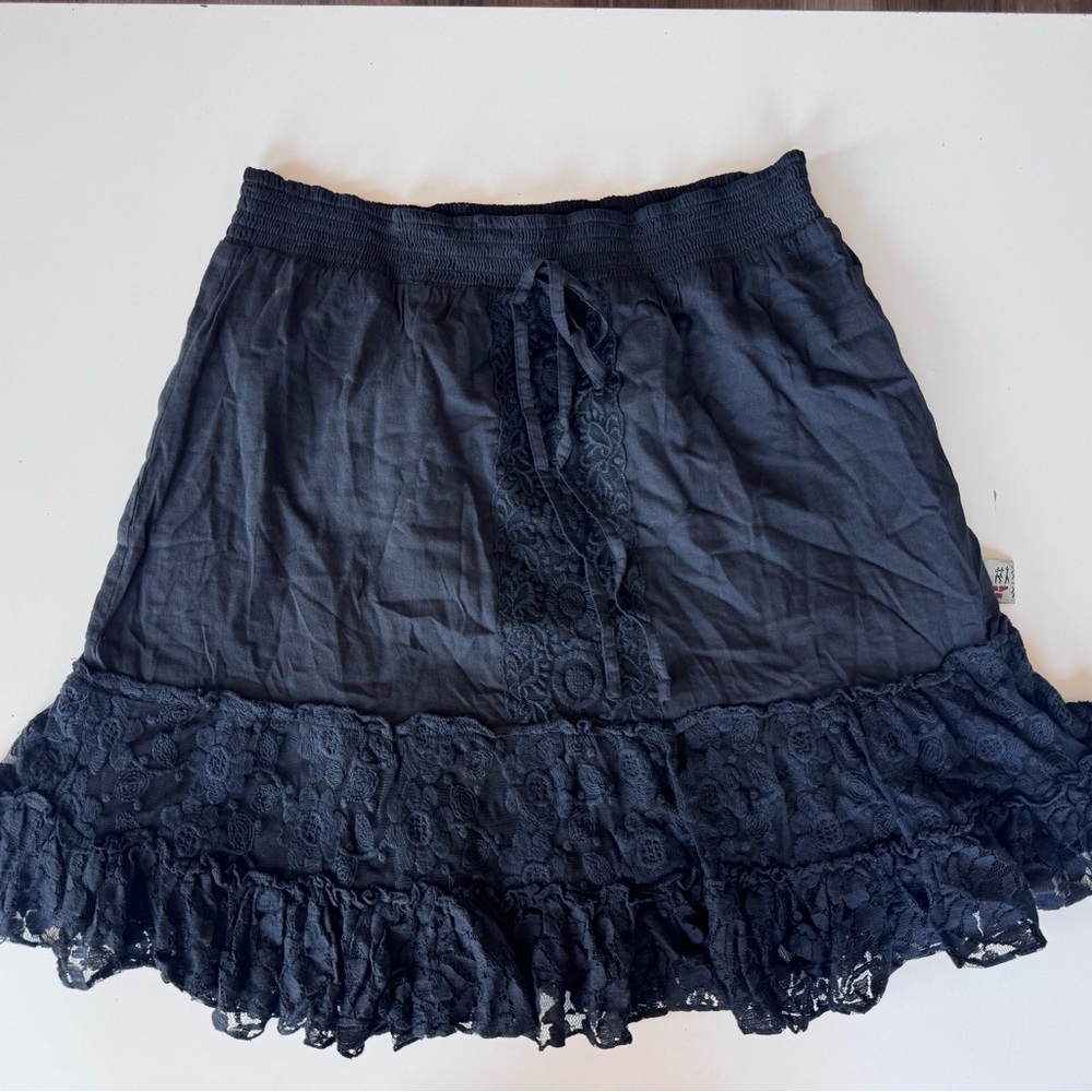 Savage Culture 90s Y2K Style Black Boho Floral Tiered Lace Ruffle Skirt Size M